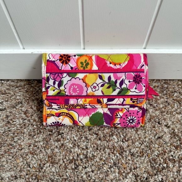 Vera Bradley Handbags - Vera Bradley Floral Quilted Trifold Wallet Zip Coin Pocket